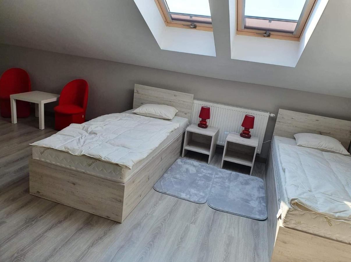 Vila Stajnia Kruki Wola Kaluska Exteriér fotografie